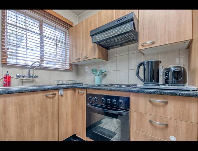 3 BEDROOM TOWNHOUSE RENTED IN NORTHGATE